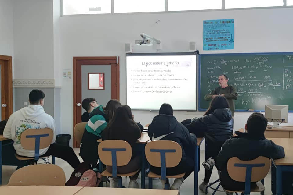 Charla de Juan Caracuel sobre ornitología (Grunsber)