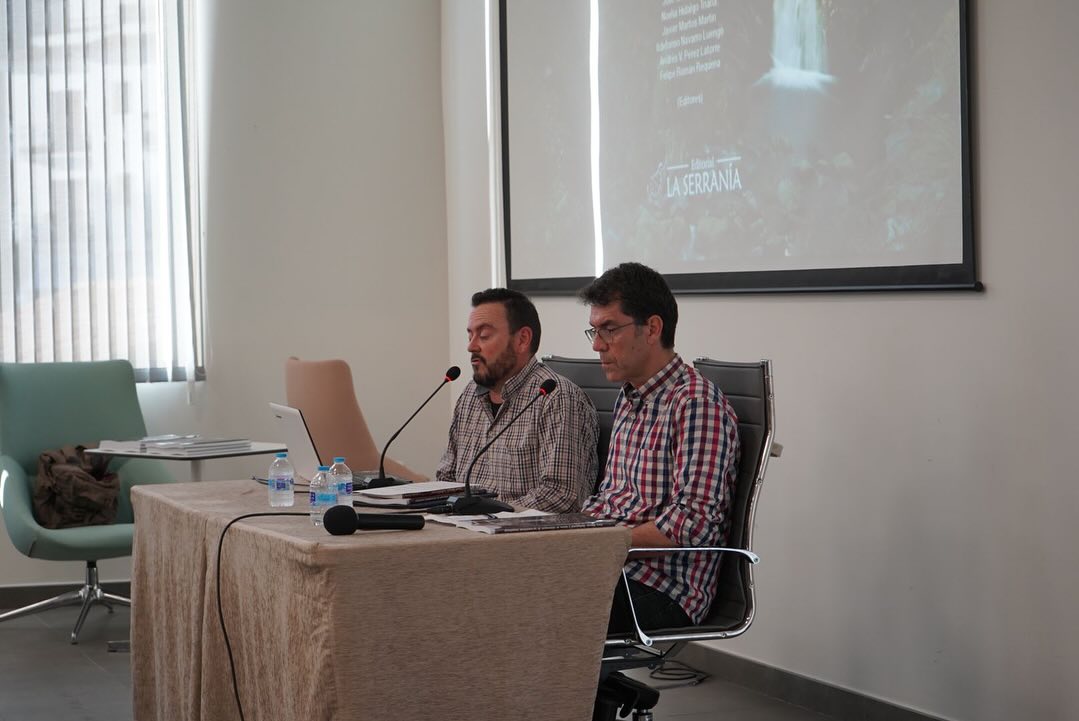 Presentación del libro sobre Sierra Bermeja (Casares, 23 de abril de 2024) Presentación del libro sobre Sierra Bermeja (Casares, 23 de abril de 2024)