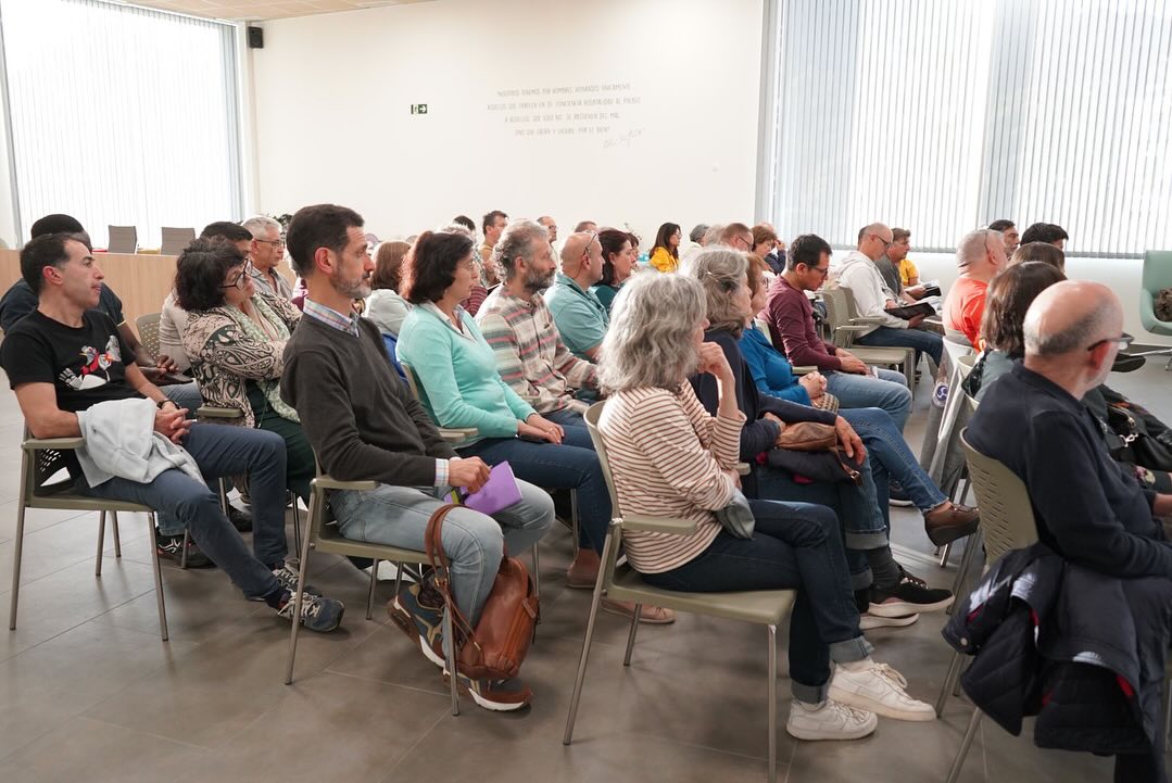 Presentación del libro sobre Sierra Bermeja (Casares, 23 de abril de 2024) Presentación del libro sobre Sierra Bermeja (Casares, 23 de abril de 2024)