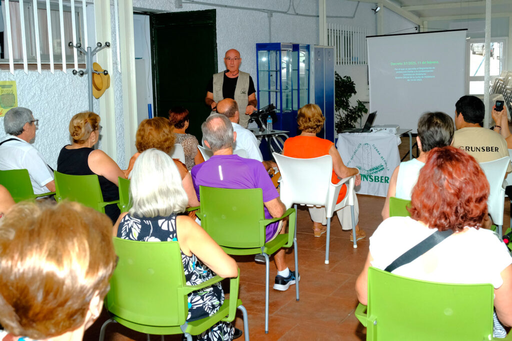 El problema de la contaminación lumínica. Charla de Pablo Aragón Macías (Grunsber)